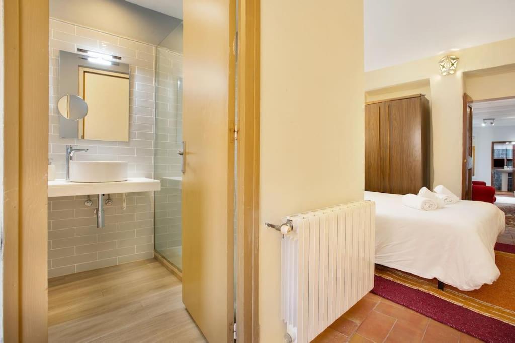 Casa Torre Cruilles Big, Stylish, Modernized 'Castle' Prime Costa Brava With Ac Βίλα Εξωτερικό φωτογραφία
