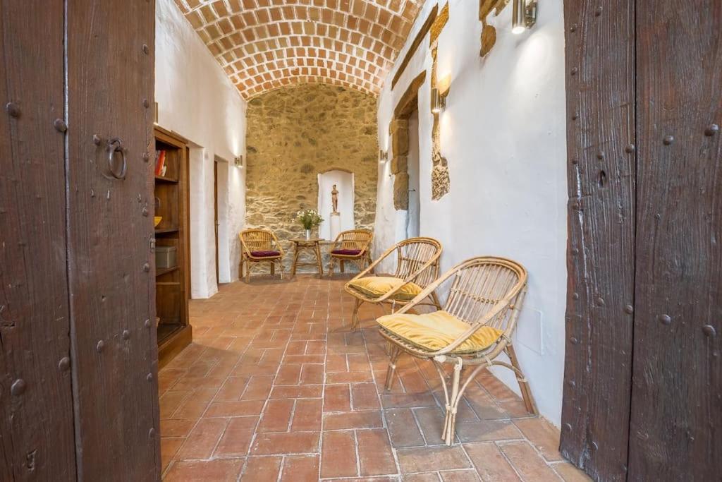 Casa Torre Cruilles Big, Stylish, Modernized 'Castle' Prime Costa Brava With Ac Βίλα Εξωτερικό φωτογραφία